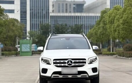 Mercedes-Benz GLB, 2022 год, 2 230 000 рублей, 2 фотография