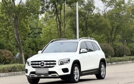 Mercedes-Benz GLB, 2022 год, 2 230 000 рублей, 16 фотография