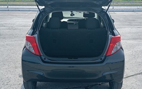 Toyota Vitz, 2013 год, 830 000 рублей, 7 фотография