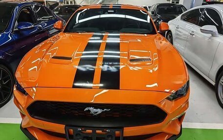 Ford Mustang VI рестайлинг, 2022 год, 3 200 000 рублей, 4 фотография