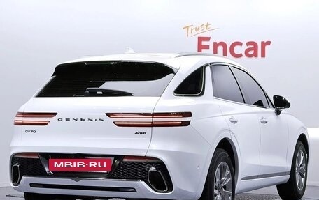 Genesis GV70, 2021 год, 3 650 000 рублей, 3 фотография