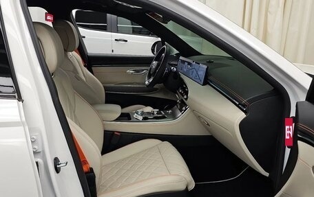 Genesis GV70, 2024 год, 6 150 000 рублей, 15 фотография