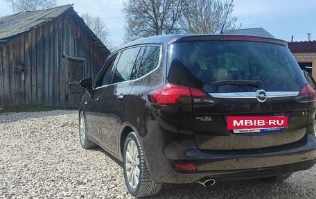 Opel Zafira C рестайлинг, 2013 год, 1 300 000 рублей, 3 фотография