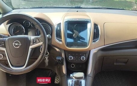 Opel Zafira C рестайлинг, 2013 год, 1 300 000 рублей, 9 фотография