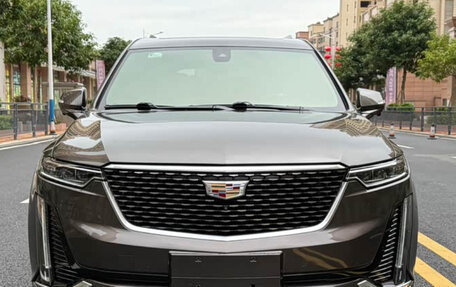 Cadillac XT6 I, 2022 год, 3 100 000 рублей, 2 фотография