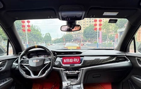 Cadillac XT6 I, 2022 год, 3 100 000 рублей, 7 фотография