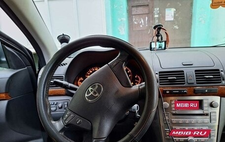 Toyota Avensis III рестайлинг, 2008 год, 900 000 рублей, 4 фотография