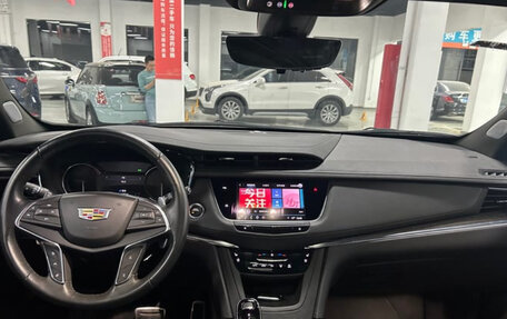 Cadillac XT5 I рестайлинг, 2022 год, 2 230 000 рублей, 7 фотография