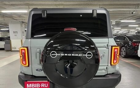 Ford Bronco, 2022 год, 4 580 000 рублей, 3 фотография