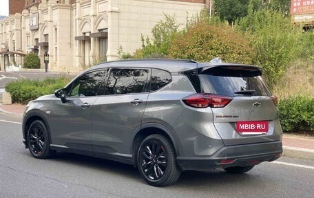 Chevrolet Orlando, 2022 год, 1 175 000 рублей, 4 фотография