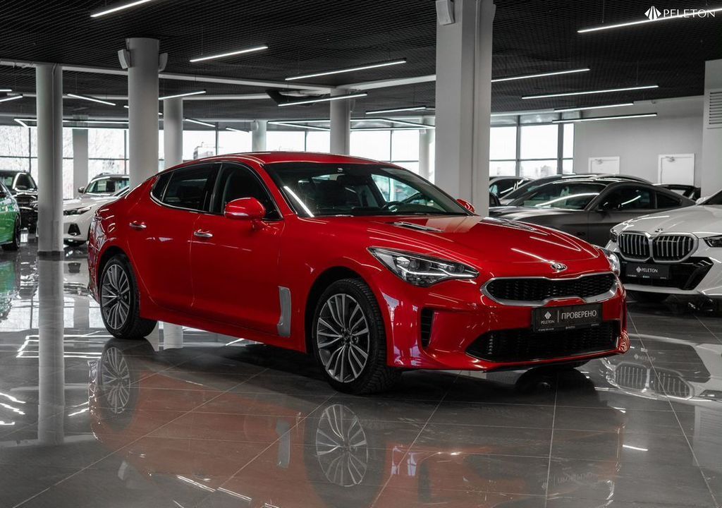 KIA Stinger, 2019 год, 2 280 000 рублей, 2 фотография