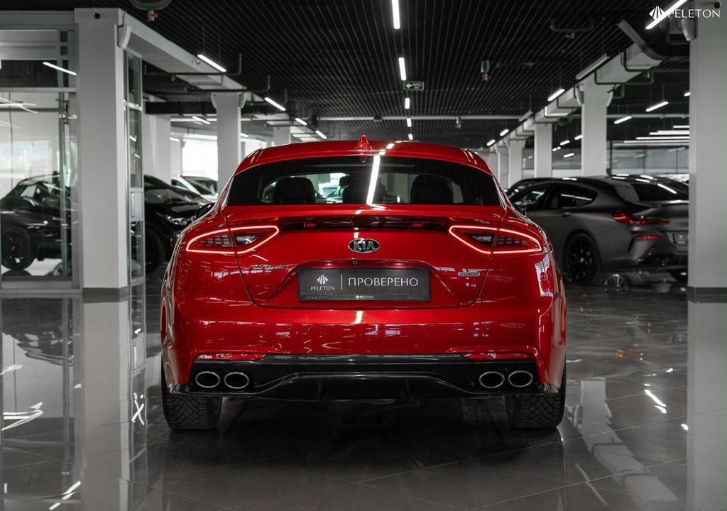 KIA Stinger, 2019 год, 2 280 000 рублей, 6 фотография