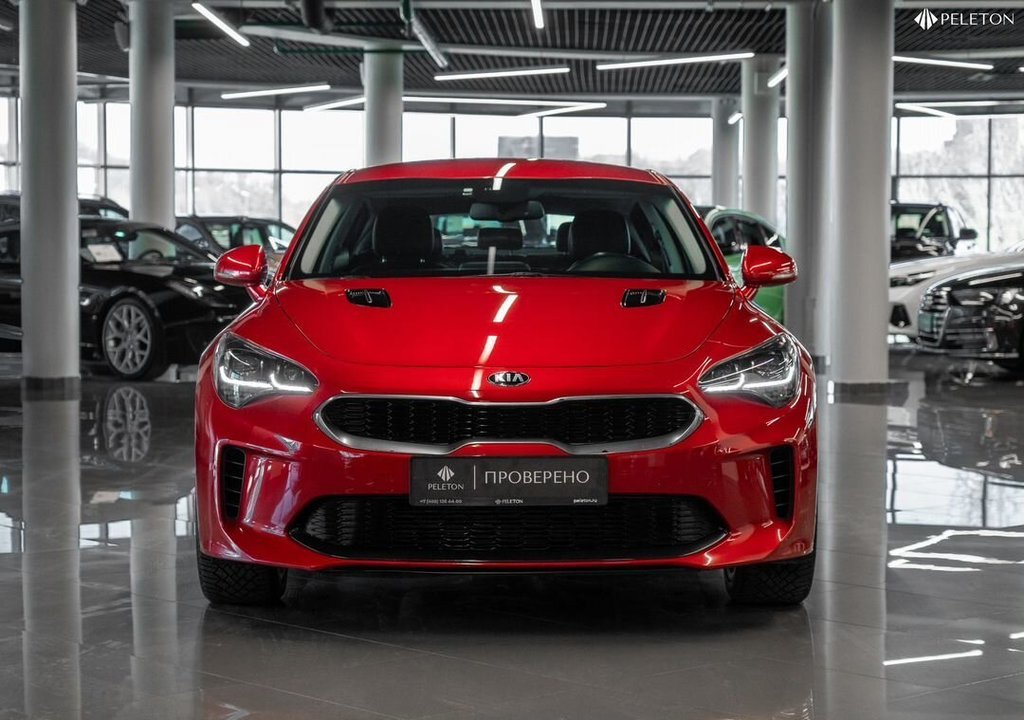 KIA Stinger, 2019 год, 2 280 000 рублей, 3 фотография