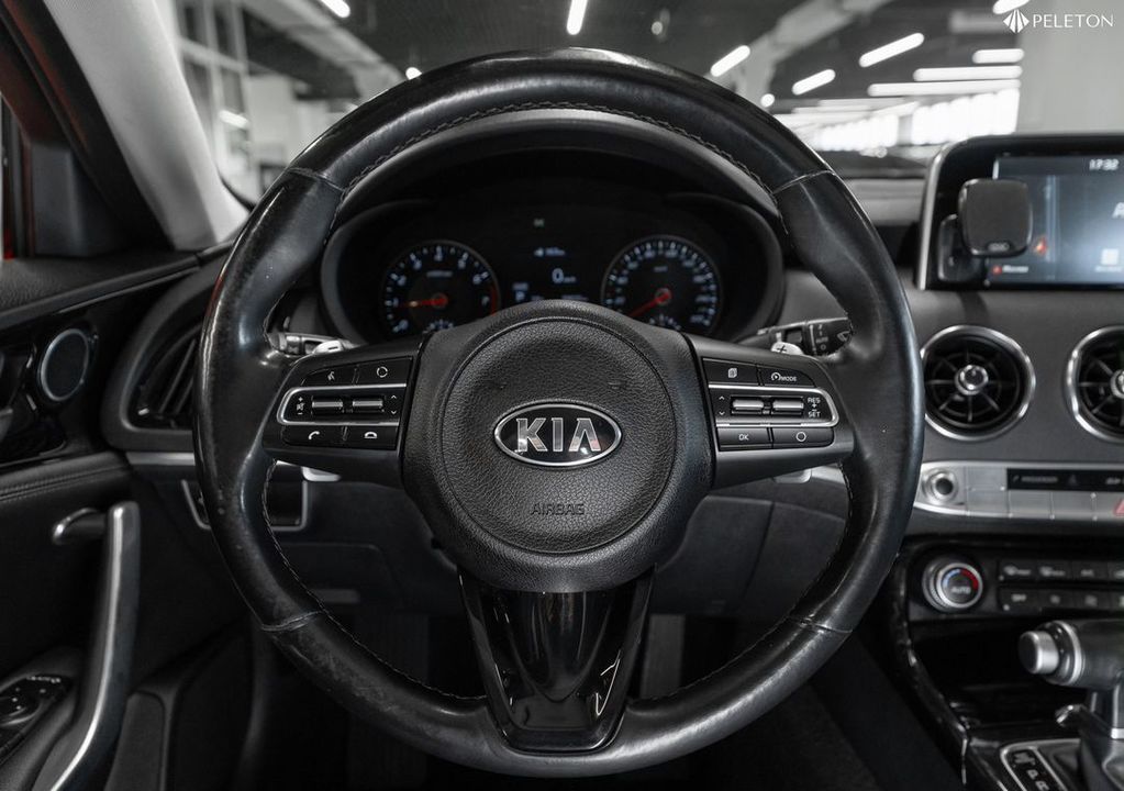 KIA Stinger, 2019 год, 2 280 000 рублей, 11 фотография