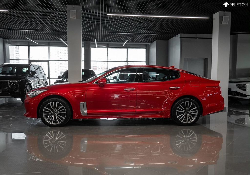 KIA Stinger, 2019 год, 2 280 000 рублей, 7 фотография