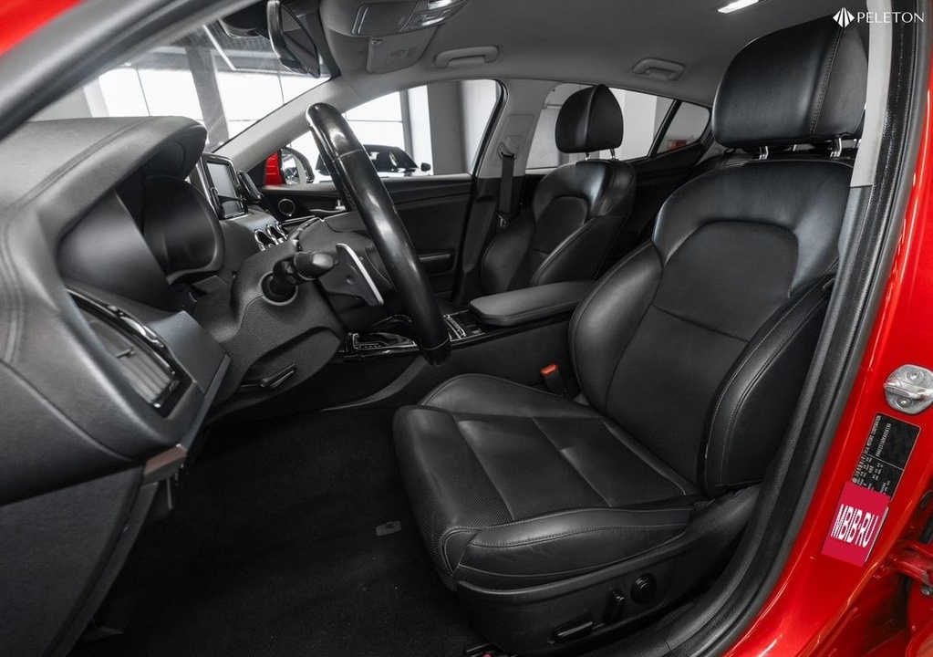 KIA Stinger, 2019 год, 2 280 000 рублей, 10 фотография