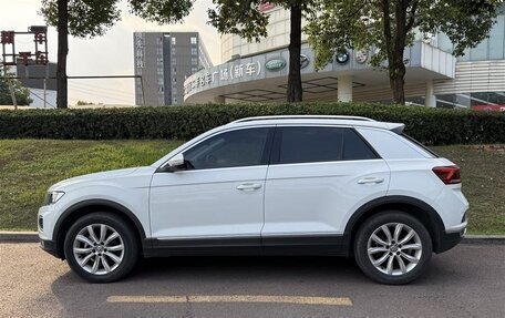 Volkswagen T-Roc I, 2021 год, 1 299 123 рублей, 3 фотография