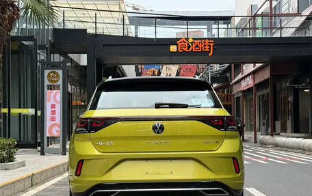 Volkswagen T-Roc I, 2023 год, 1 788 123 рублей, 5 фотография