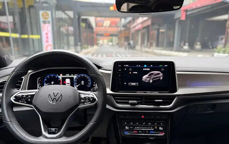 Volkswagen T-Roc I, 2023 год, 1 788 123 рублей, 10 фотография