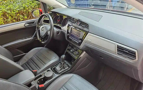 Volkswagen Touran III, 2021 год, 1 499 123 рублей, 10 фотография