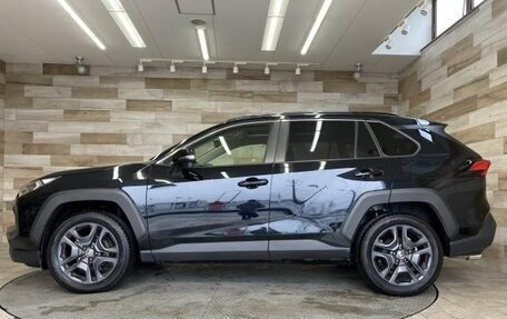 Toyota RAV4, 2023 год, 2 500 000 рублей, 5 фотография