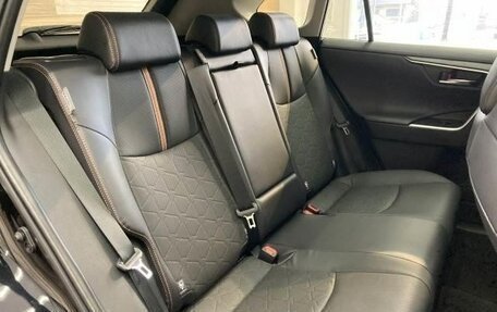 Toyota RAV4, 2023 год, 2 500 000 рублей, 15 фотография