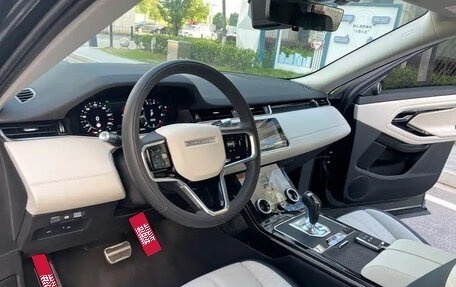 Land Rover Range Rover Evoque II, 2022 год, 2 840 000 рублей, 12 фотография