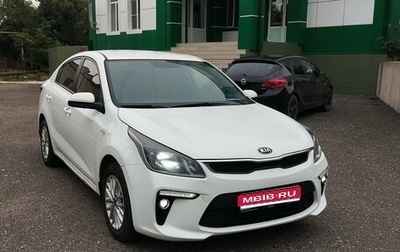 KIA Rio IV, 2018 год, 1 000 000 рублей, 1 фотография