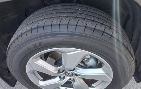 Toyota RAV4, 2019 год, 3 100 000 рублей, 18 фотография