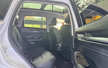 Haval H6, 2022 год, 1 335 000 рублей, 15 фотография