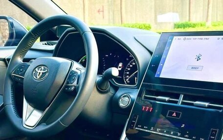 Toyota Avalon, 2022 год, 3 280 000 рублей, 9 фотография