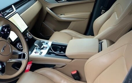 Jaguar F-Pace, 2021 год, 7 000 000 рублей, 15 фотография