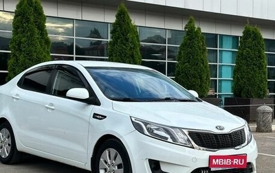 KIA Rio III рестайлинг, 2014 год, 695 000 рублей, 1 фотография