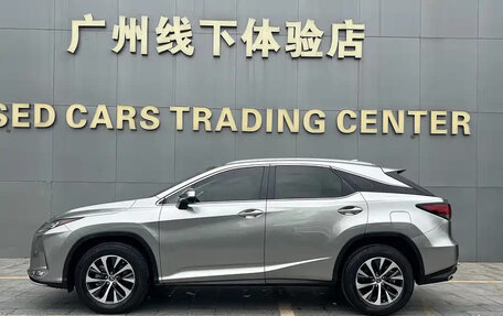 Lexus RX IV рестайлинг, 2021 год, 3 560 000 рублей, 3 фотография