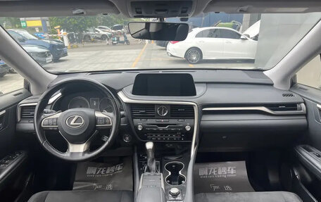 Lexus RX IV рестайлинг, 2021 год, 3 560 000 рублей, 9 фотография