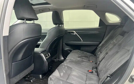 Lexus RX IV рестайлинг, 2021 год, 3 560 000 рублей, 12 фотография
