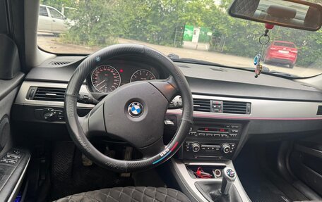 BMW 3 серия, 2007 год, 900 000 рублей, 10 фотография