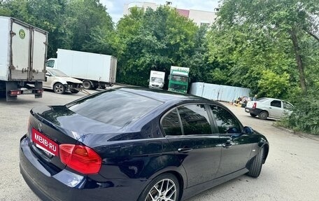 BMW 3 серия, 2007 год, 900 000 рублей, 6 фотография