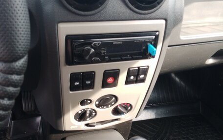 Renault Logan I, 2006 год, 235 000 рублей, 9 фотография