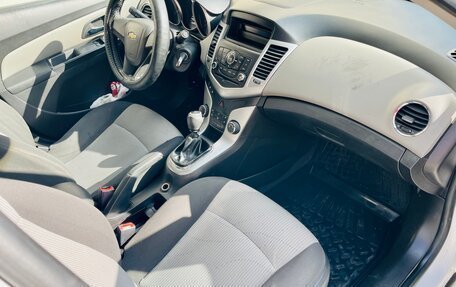 Chevrolet Cruze II, 2011 год, 579 000 рублей, 5 фотография
