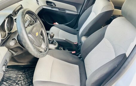 Chevrolet Cruze II, 2011 год, 579 000 рублей, 18 фотография