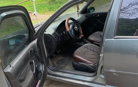 Volkswagen Golf IV, 1999 год, 255 000 рублей, 5 фотография