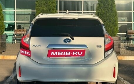 Toyota Aqua I, 2018 год, 1 375 000 рублей, 16 фотография