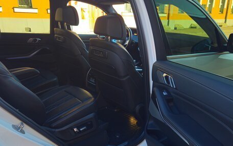 BMW X7, 2019 год, 7 600 000 рублей, 21 фотография