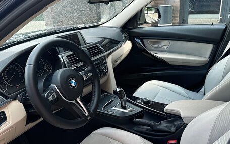 BMW 3 серия, 2017 год, 2 070 000 рублей, 11 фотография