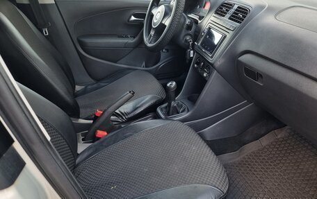 Volkswagen Polo VI (EU Market), 2011 год, 615 000 рублей, 9 фотография