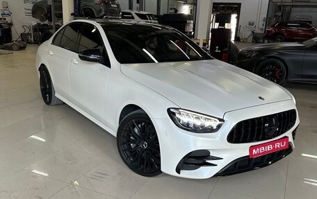 Mercedes-Benz E-Класс, 2021 год, 6 750 000 рублей, 1 фотография