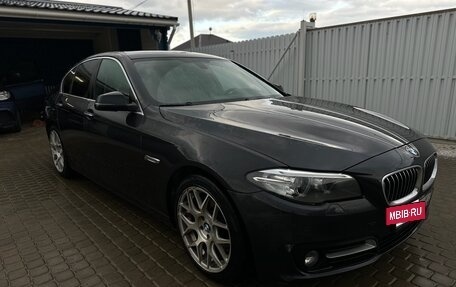 BMW 5 серия, 2016 год, 2 100 000 рублей, 4 фотография