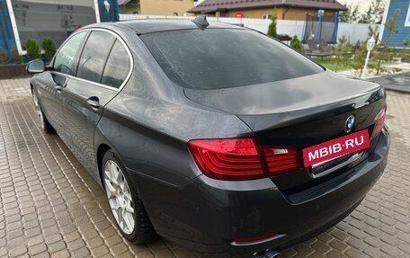 BMW 5 серия, 2016 год, 2 100 000 рублей, 2 фотография