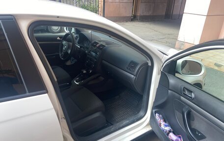 Volkswagen Jetta VI, 2010 год, 529 000 рублей, 7 фотография